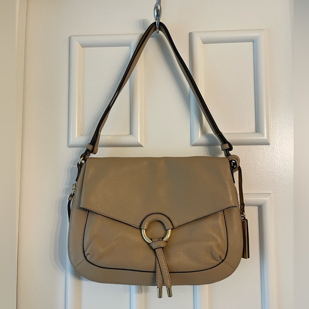 NWOT Vince Camuto Leather Expandable Bag